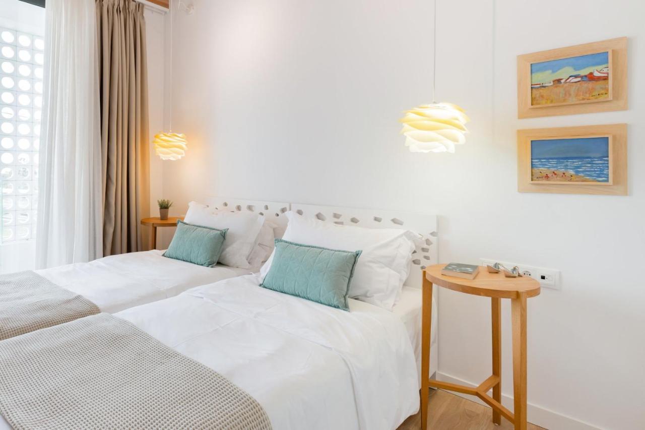 Fos Villa, A Luxe House With Private Heated Pool Galatás Екстериор снимка