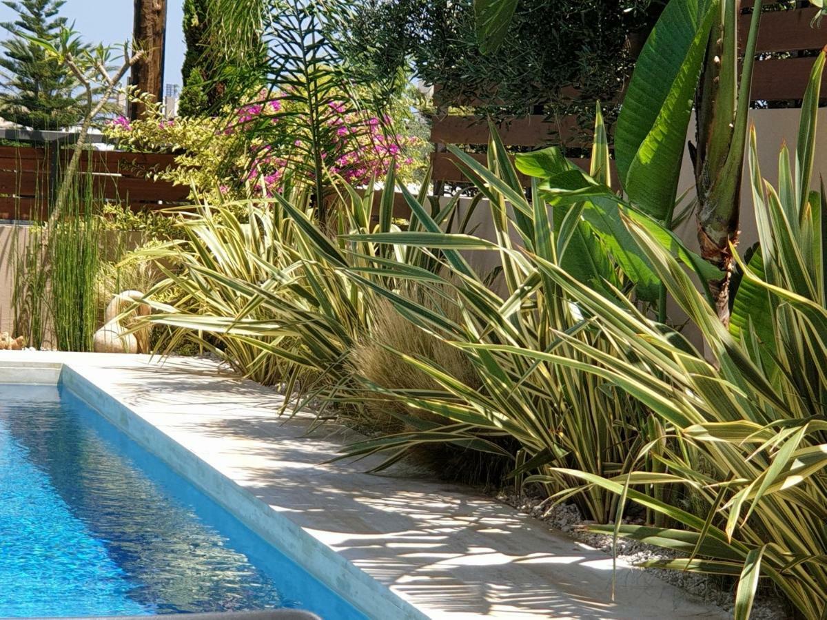 Fos Villa, A Luxe House With Private Heated Pool Galatás Екстериор снимка